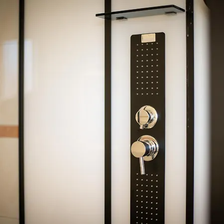 Gemuetliches Heimkino Mit Balkon & Beamer Lejlighed Kassel