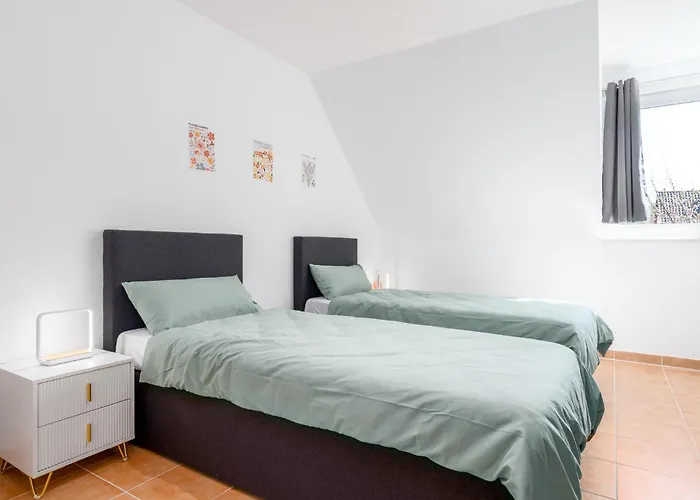 Apartman Gemuetliches Heimkino Mit Balkon & Beamer *